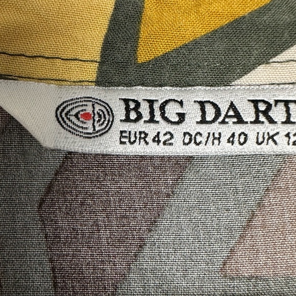 Big Dart statement abstract artistic multi color long sleeve button down size 6 - Picture 4 of 8